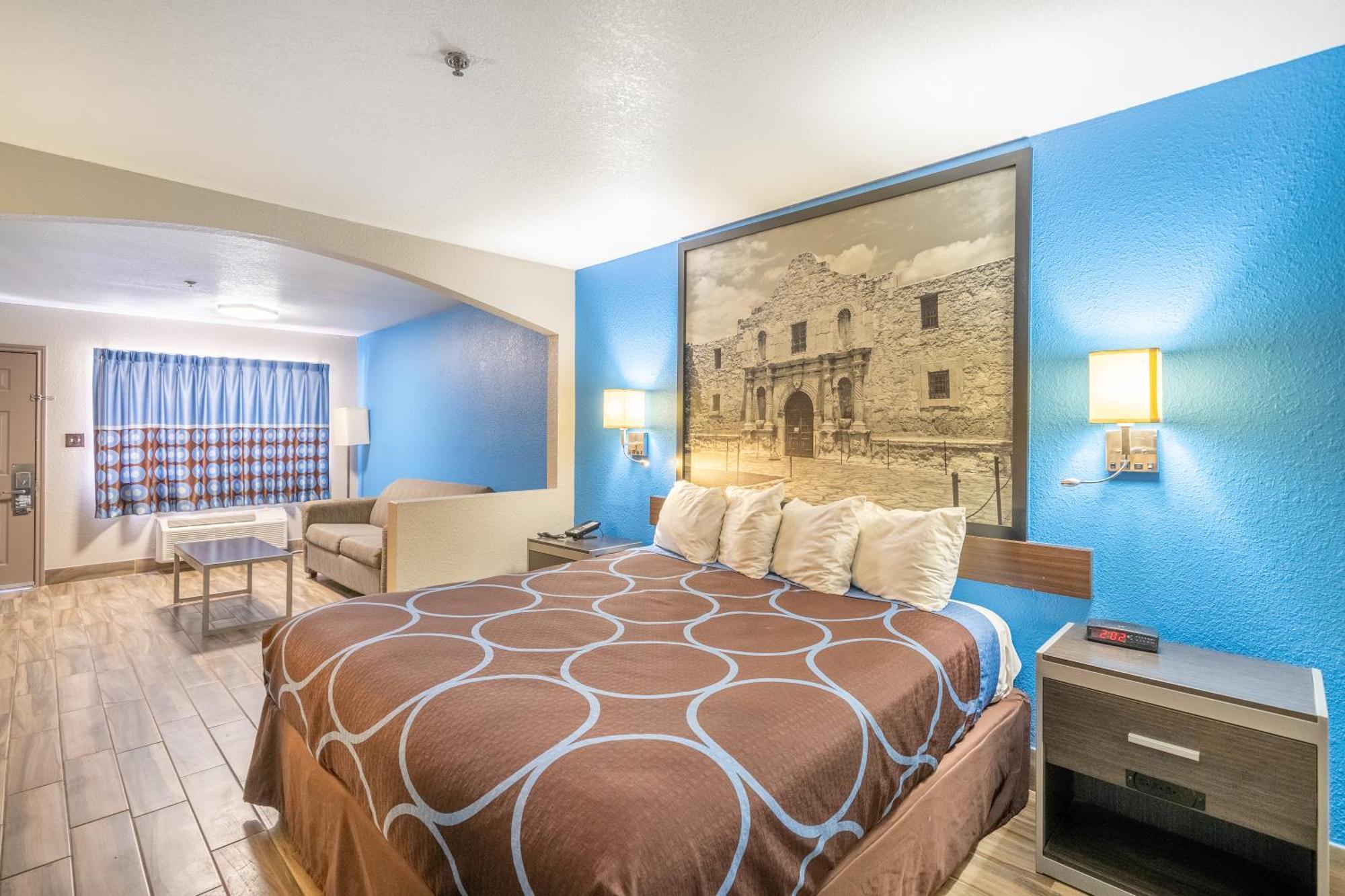 Super 8 By Wyndham San Antonio/Riverwalk Area Εξωτερικό φωτογραφία