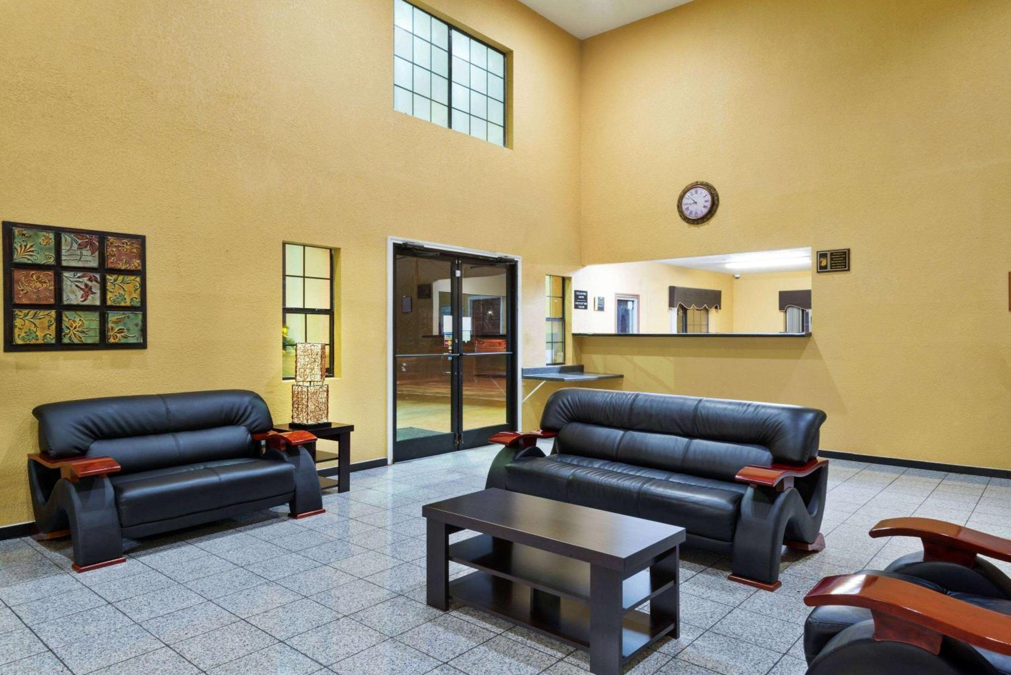 Super 8 By Wyndham San Antonio/Riverwalk Area Εξωτερικό φωτογραφία