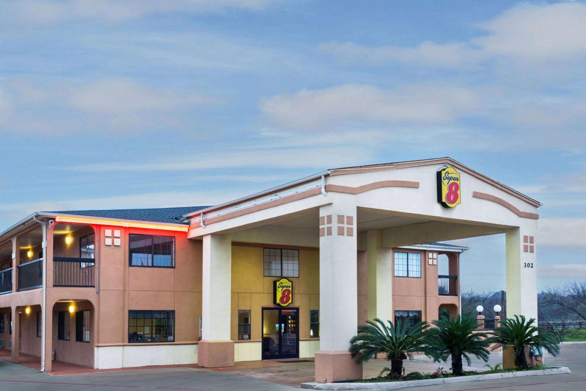 Super 8 By Wyndham San Antonio/Riverwalk Area Εξωτερικό φωτογραφία